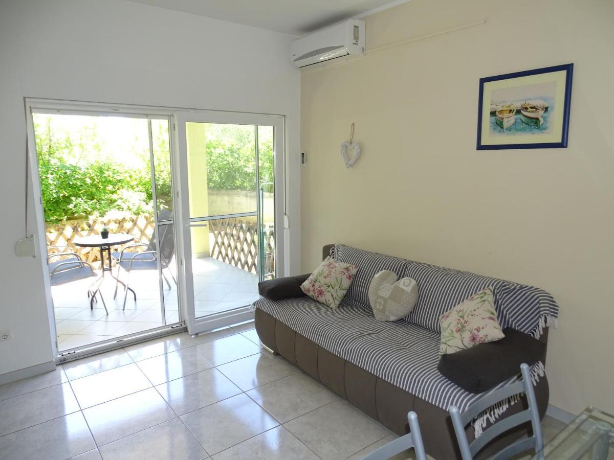 Apartments Kate Муртер Екстер'єр фото